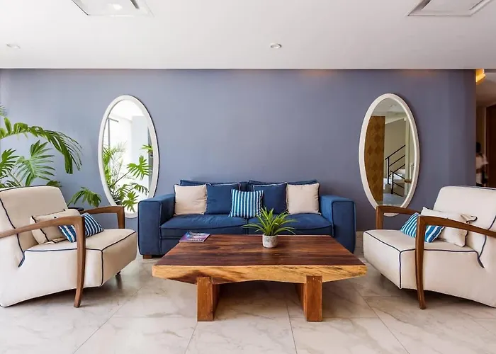Luxury 2br 2ba Ocean View 200m From