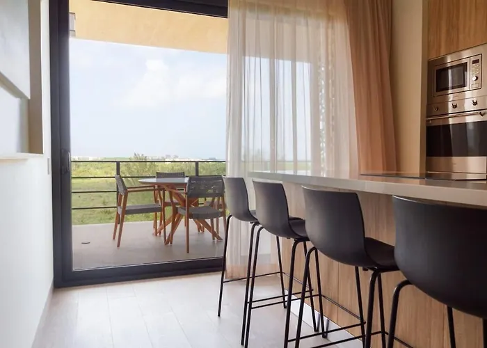 Hébergement de vacances Luxury 2br 2ba Ocean View 200m From *